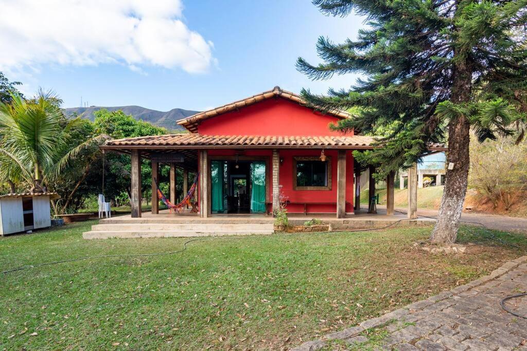 Villa Sitio Da Tia Lucia Perto Da Montanha Brumadinho Exterior foto